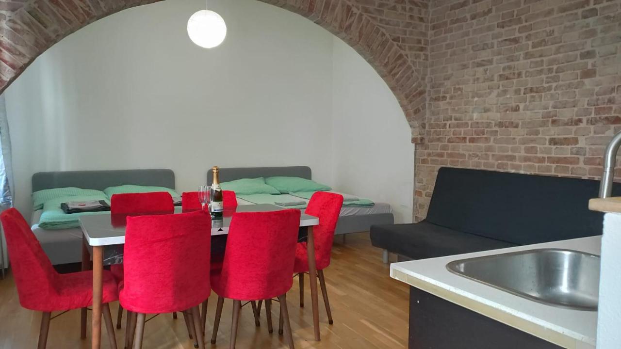 Cozynite Premium Apartment Stadthalle Vienna Exterior photo