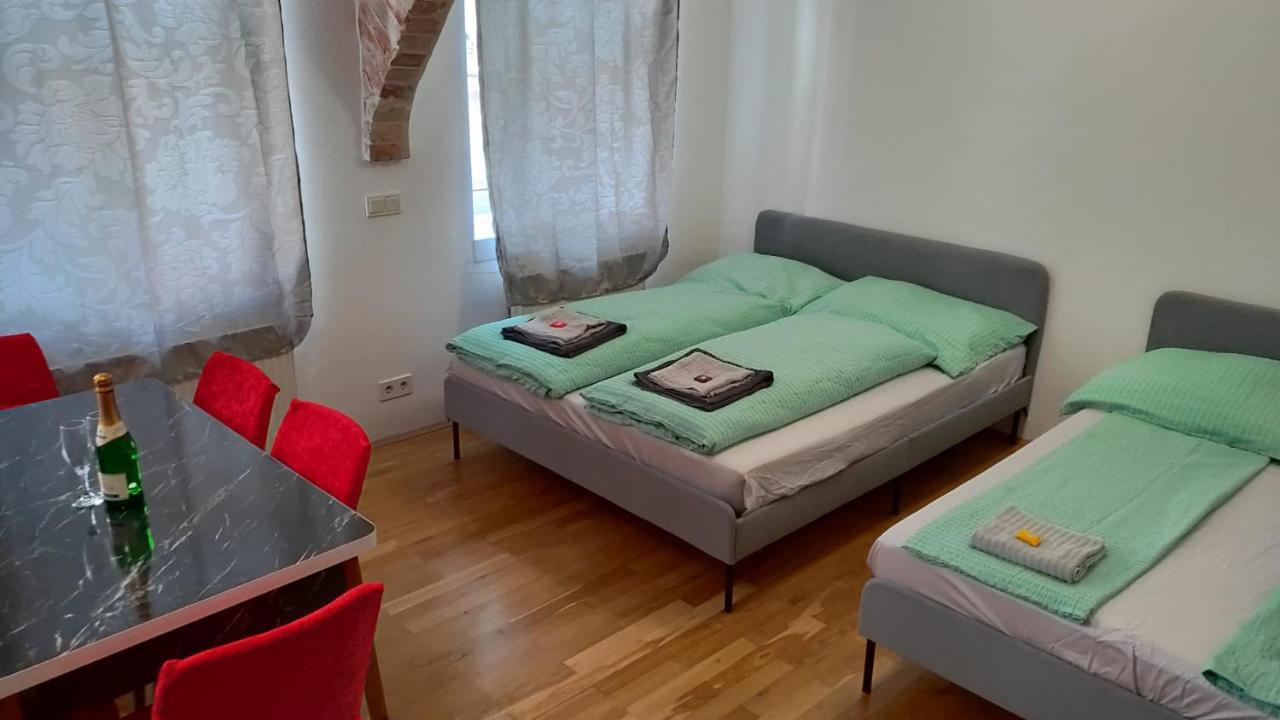 Cozynite Premium Apartment Stadthalle Vienna Exterior photo